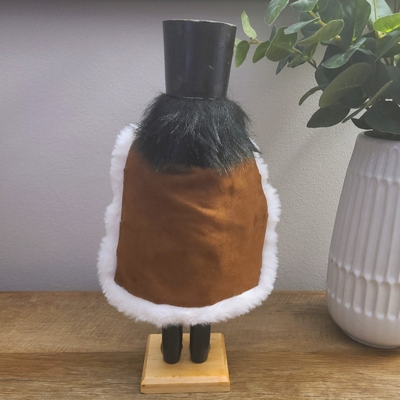 📯Nutcracker Soldier Bugle Horn Wooden Christmas Holiday Decor - Picture 4 of 9